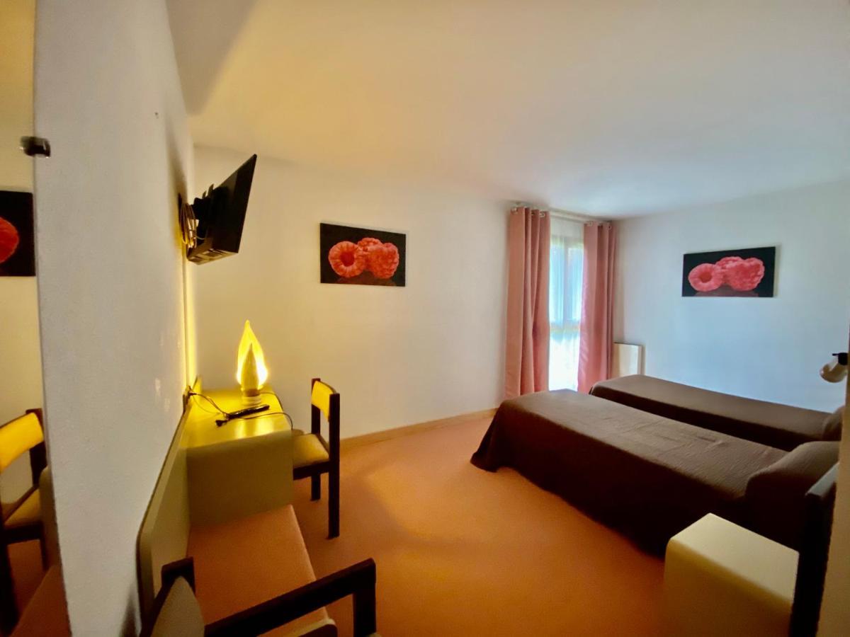 Hotel - Restaurant De La Paix Барботан-ле-Терм Екстериор снимка