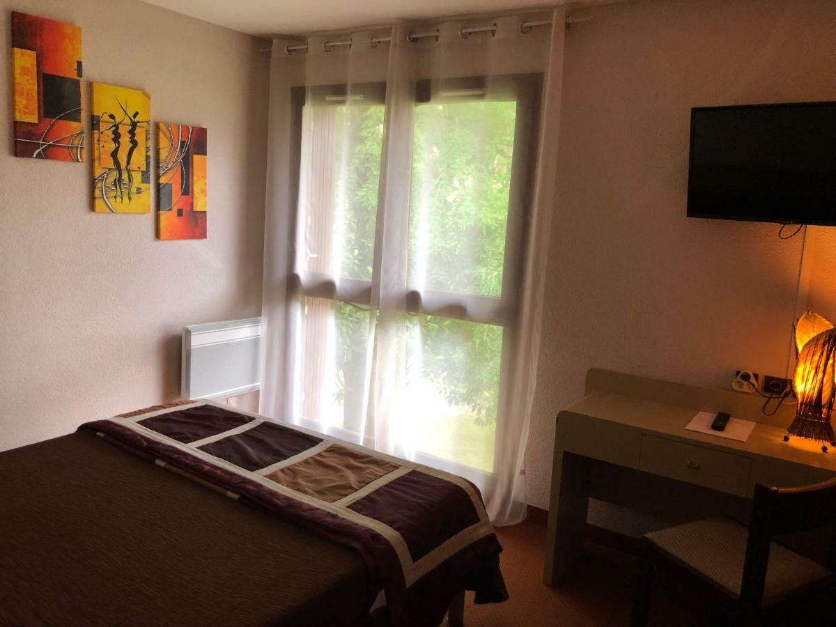 Hotel - Restaurant De La Paix Барботан-ле-Терм Екстериор снимка